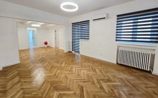 Închiriez apartament 4 camere, nemobilat, Unirii - Poză 3