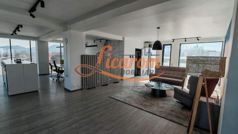 Spatiu de birouri/ call center/IT ,190 mp de inchiriat pret 2280 euro - Poză 22