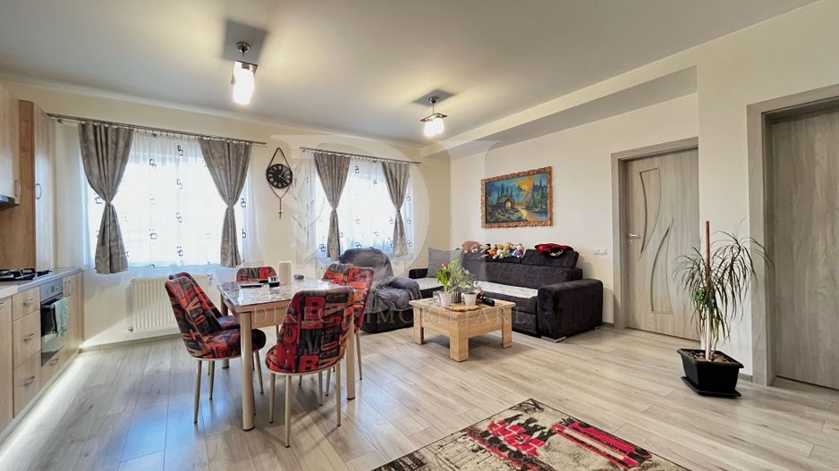 Apartament 3 camere | parcare | etaj intermediar | bloc nou - Poză 3