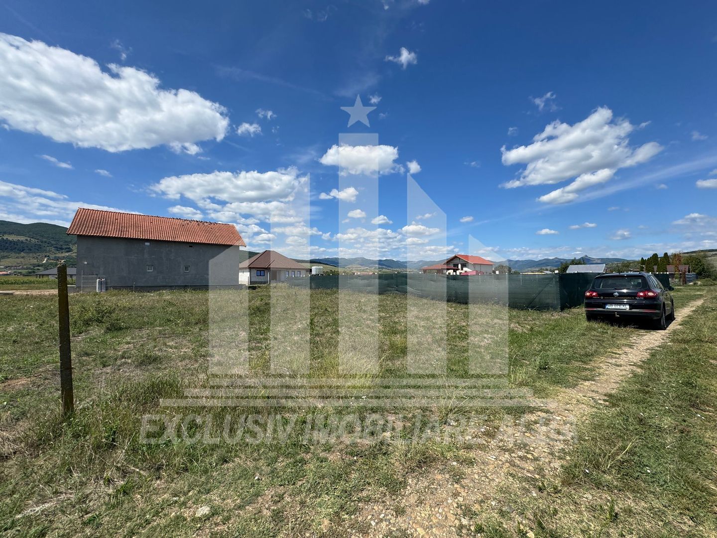 Teren intravilan | 435 mp | 15 ml deschidere | Micesti - Poză 1