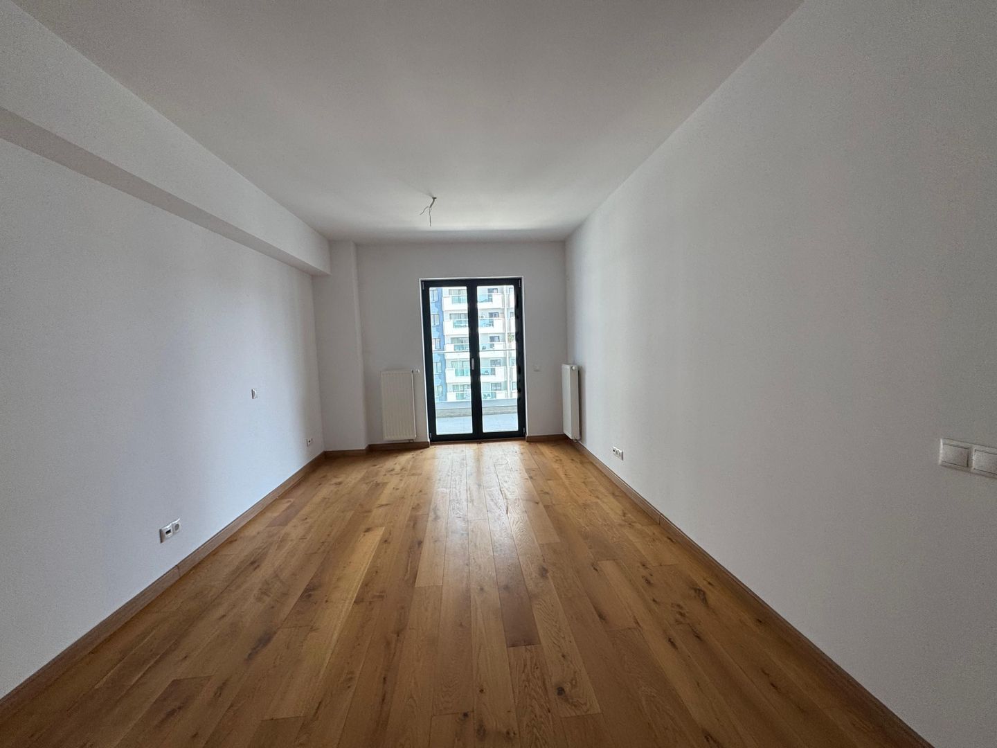 3 CAMERE| UPGROUND - Poză 4