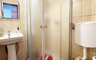 Apartament 2 camere de vânzare in zona Rogerius, Oradea - Poză 9