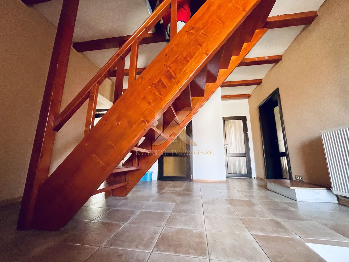 Vila superba cu 5 camere Zona Pârneava/Negociabil! - Poză 6