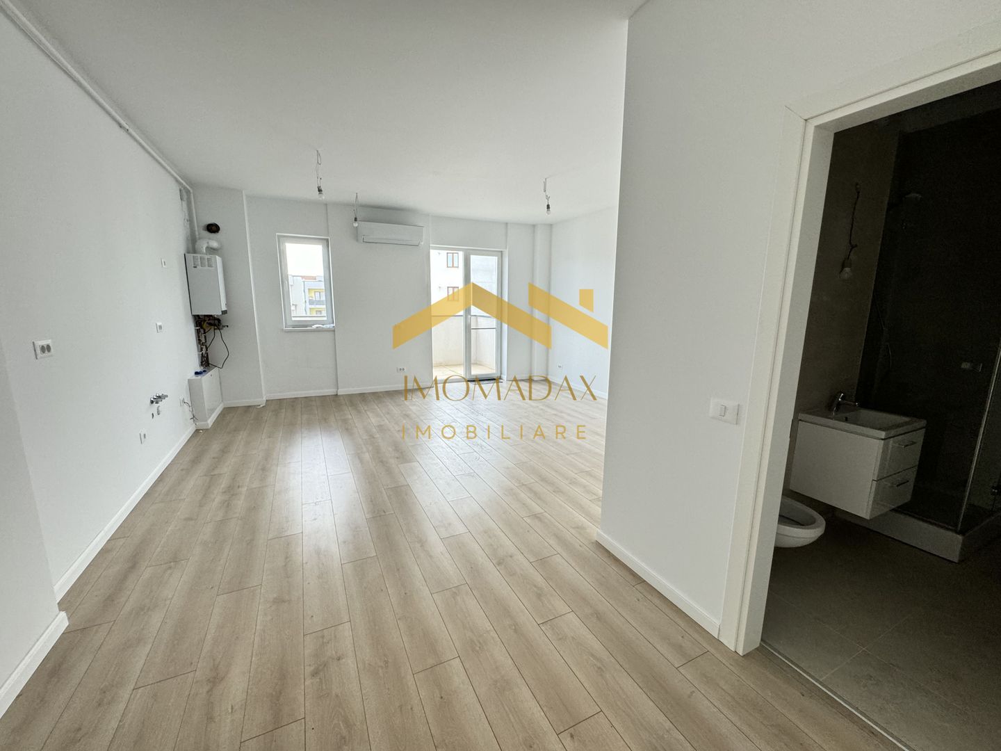 Aradului/Torontalului-3 Camere-Centrala Proprie - Poză 13