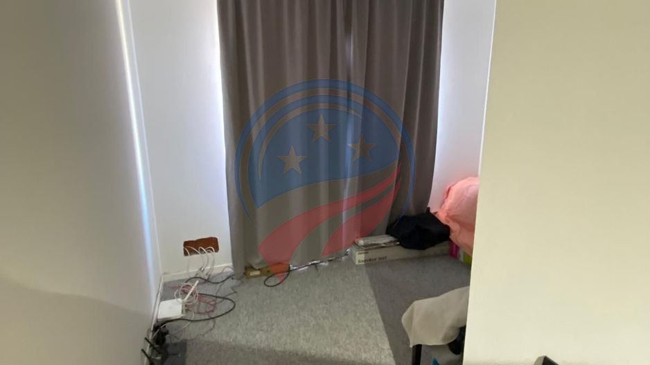 VILA MODERNA  ZONA CENTRALA 380 m TEREN - Poză 5