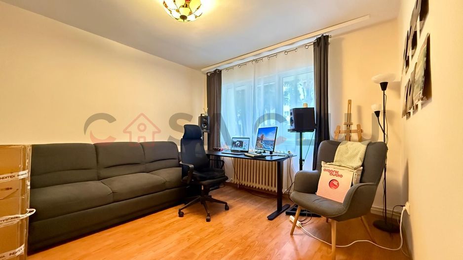 2 camere decomandate, lângă Baza Sportivă La Terenuri - Poză 3