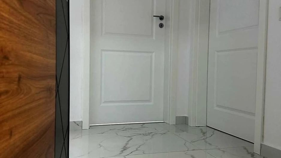 Garsoniera decomandata, frumos compartimentata/6min metrou Berceni - Poză 4