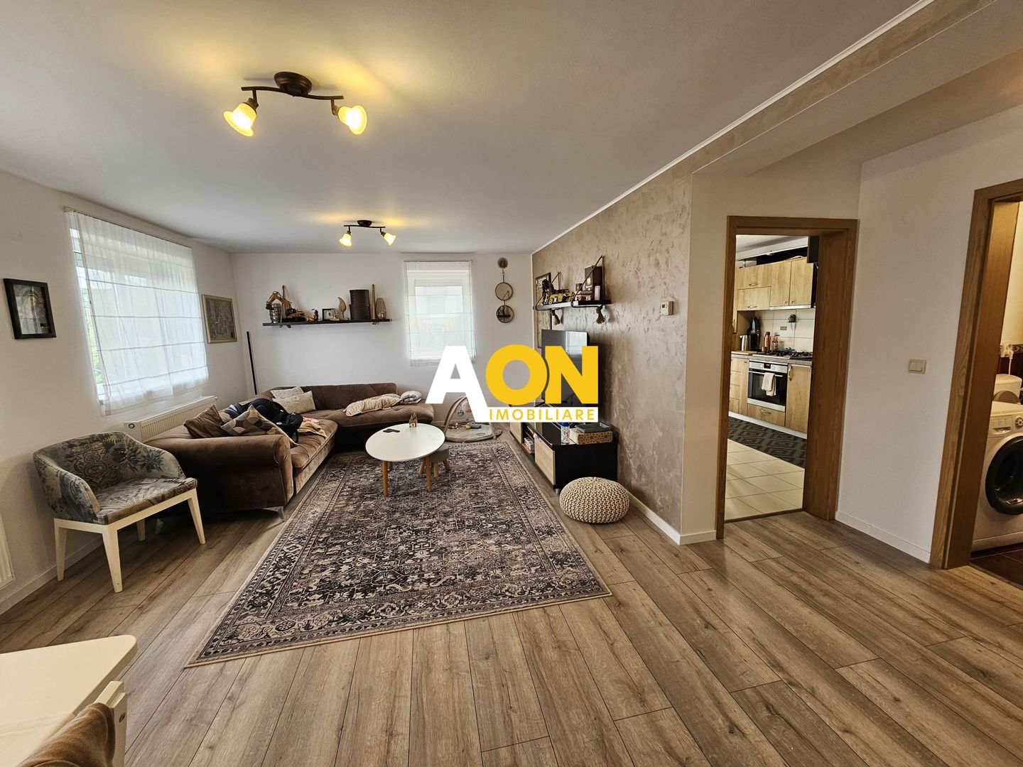 Apartament 3 camere, 120 mp utili, la vila, cu garaj si parcare - Poză 3