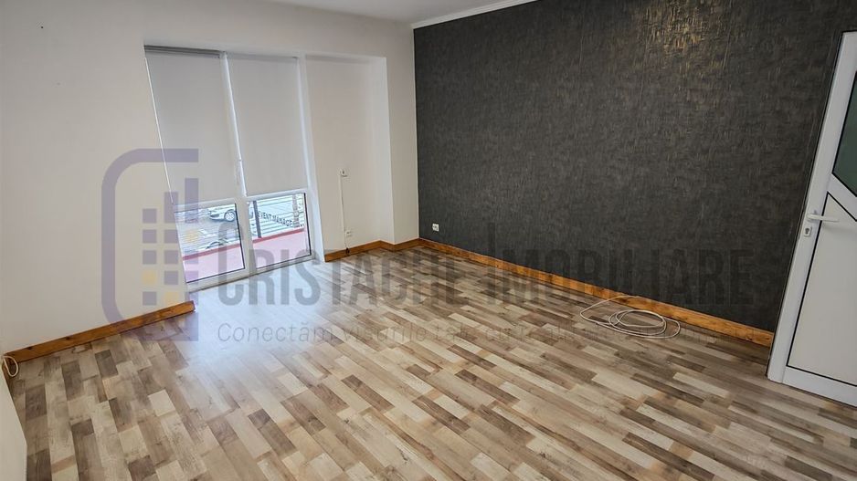 Vilă Cartierul Vitan / destinatie birouri sau activitati comerciale - Poză 9