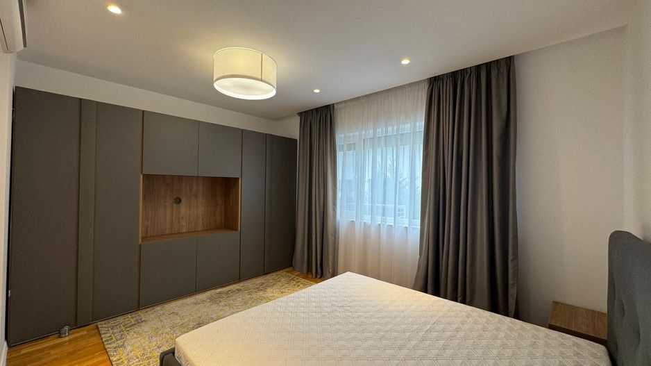 VILA 5 CAMERE,  2 LOCURI DE PARCARE -NEW POINT VILLAGE - Poză 12