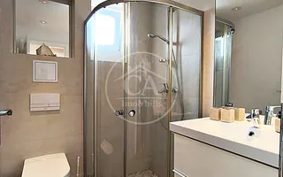 Apartament de vanzare cu 4 camere si terasa, Ultracentral, Oradea - Poză 15