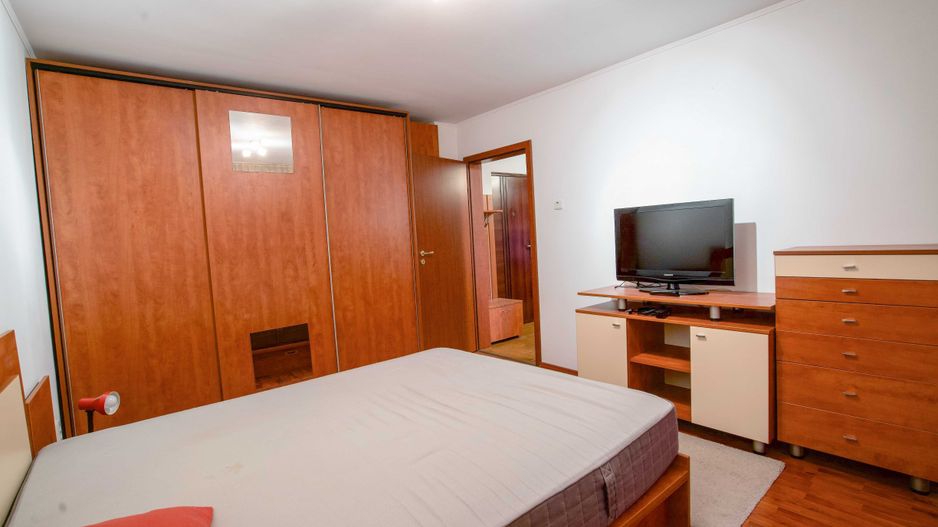 apartament 2 camere Tineretului - Poză 1