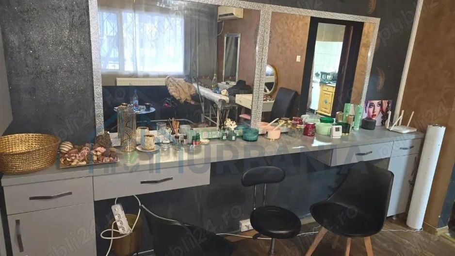 Spatiu comercial Podu Roș persoana fizică - Poză 2