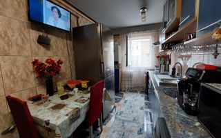 Apartament cu 4 camere in Manastur. - Poză 5