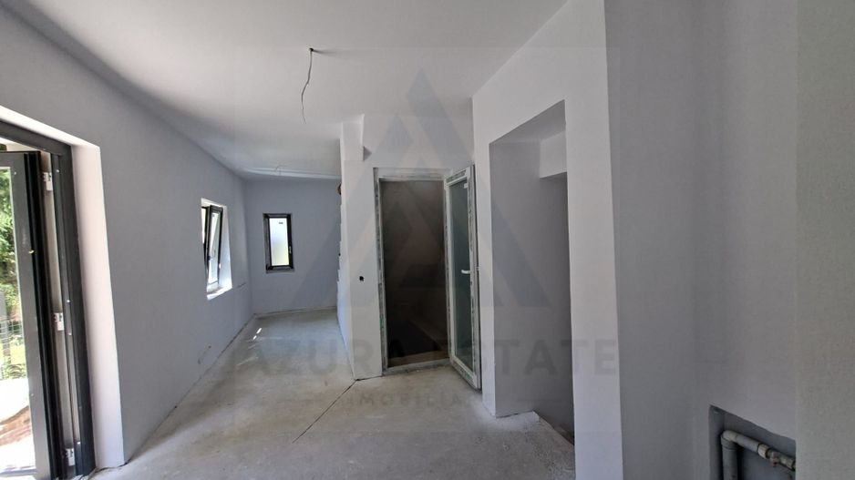 Casa individuala premium 236 mp utili si teren 1200 in Cisnadioara - Poză 11