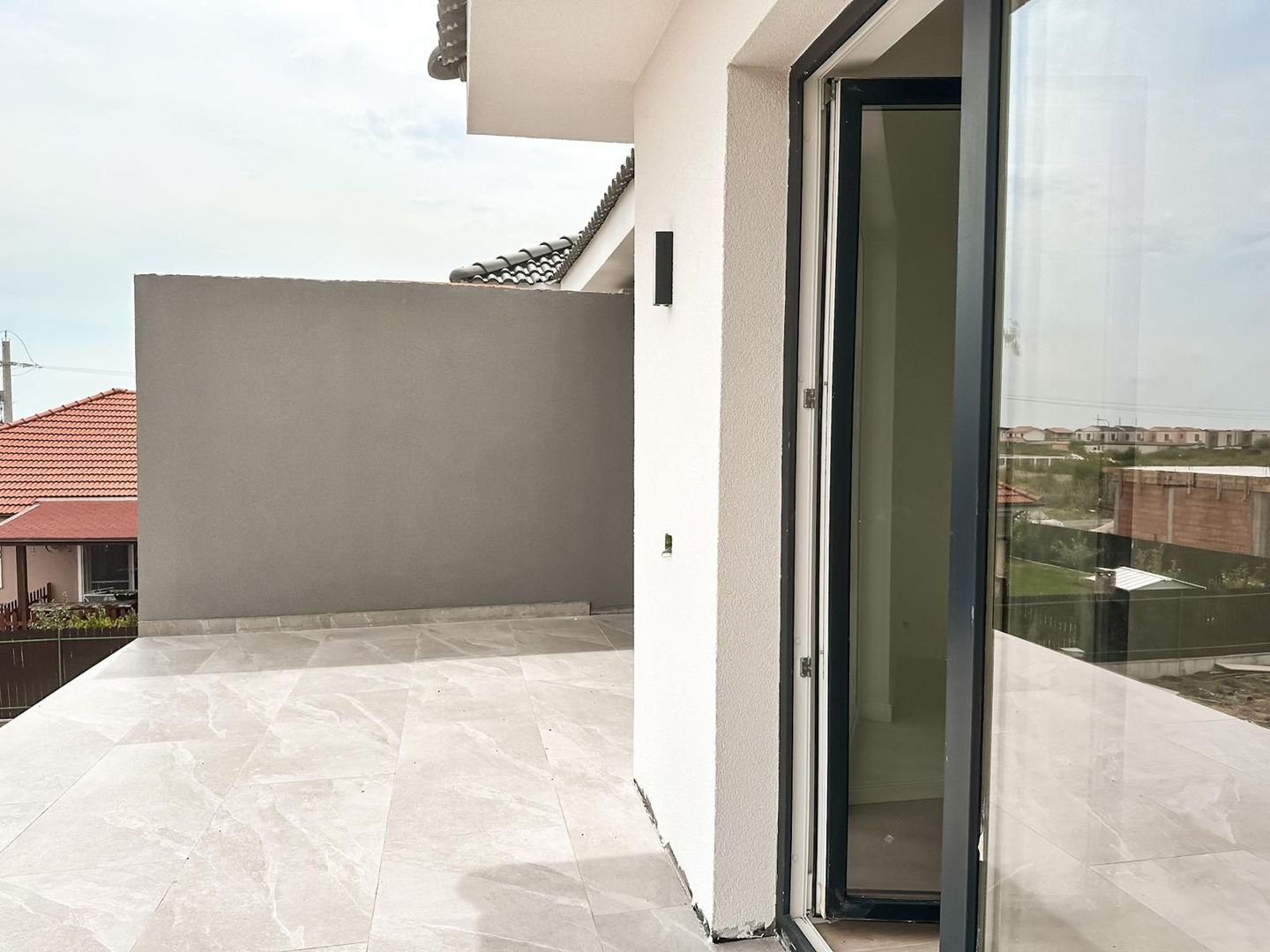 Duplex modern I 2 terase și grădină I Sacalaz - Poză 8