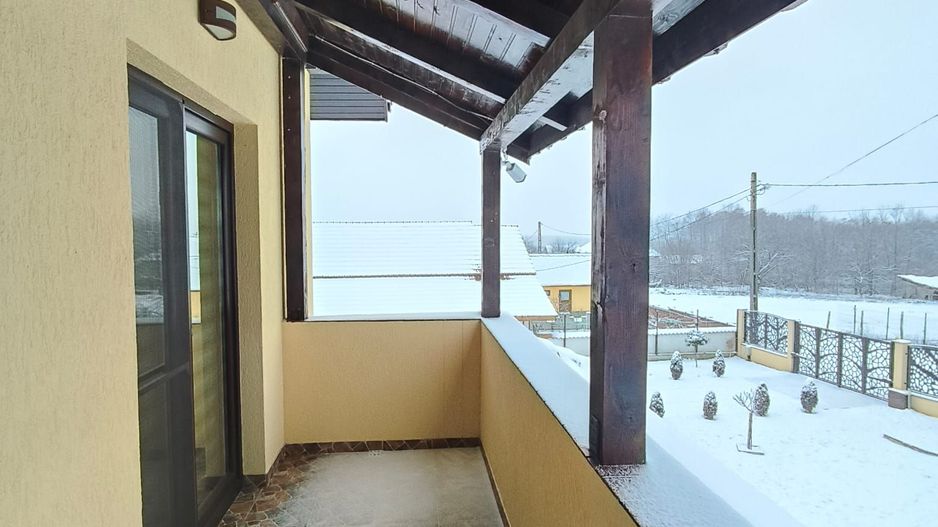Vilă premium P+1 în Crasna, autonomie, 2.775 mp teren - Poză 21