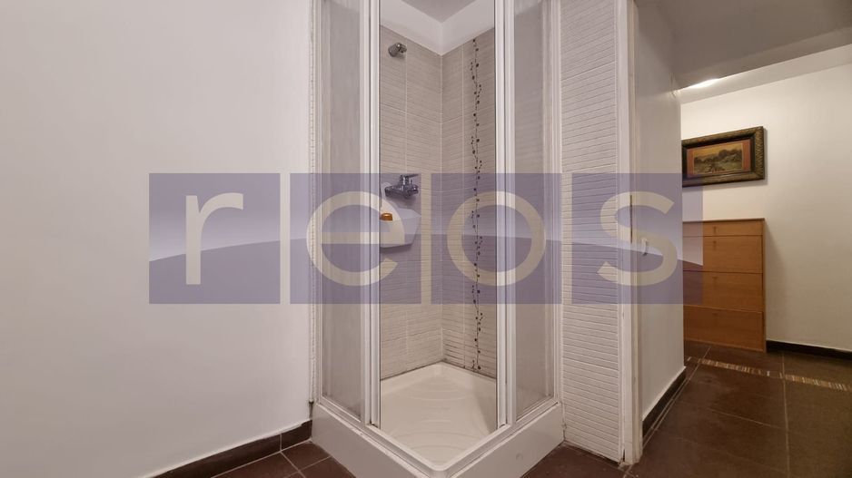 VANZARE- 9- CAMERE (S+P)- VILA -COTROCENI - Poză 33