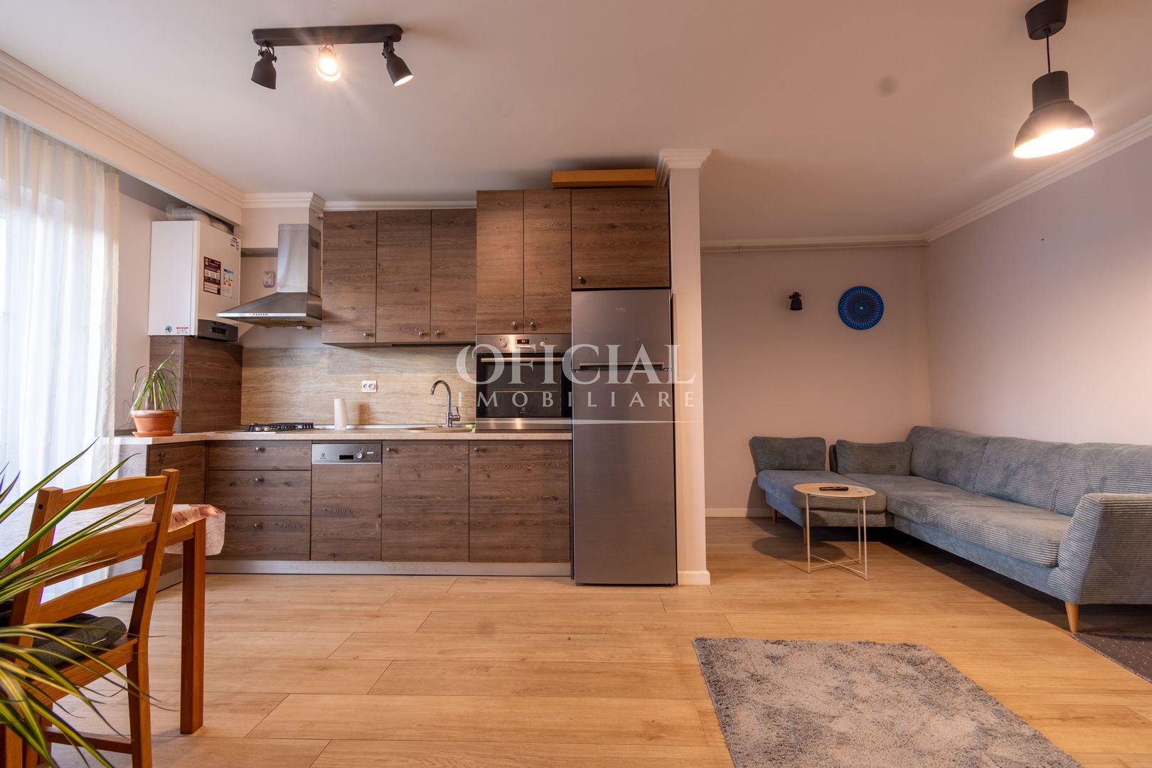 Apartament 3 camere | Intermediar | Parcare Inclusa | Zona VIVO Metro - Poză 2