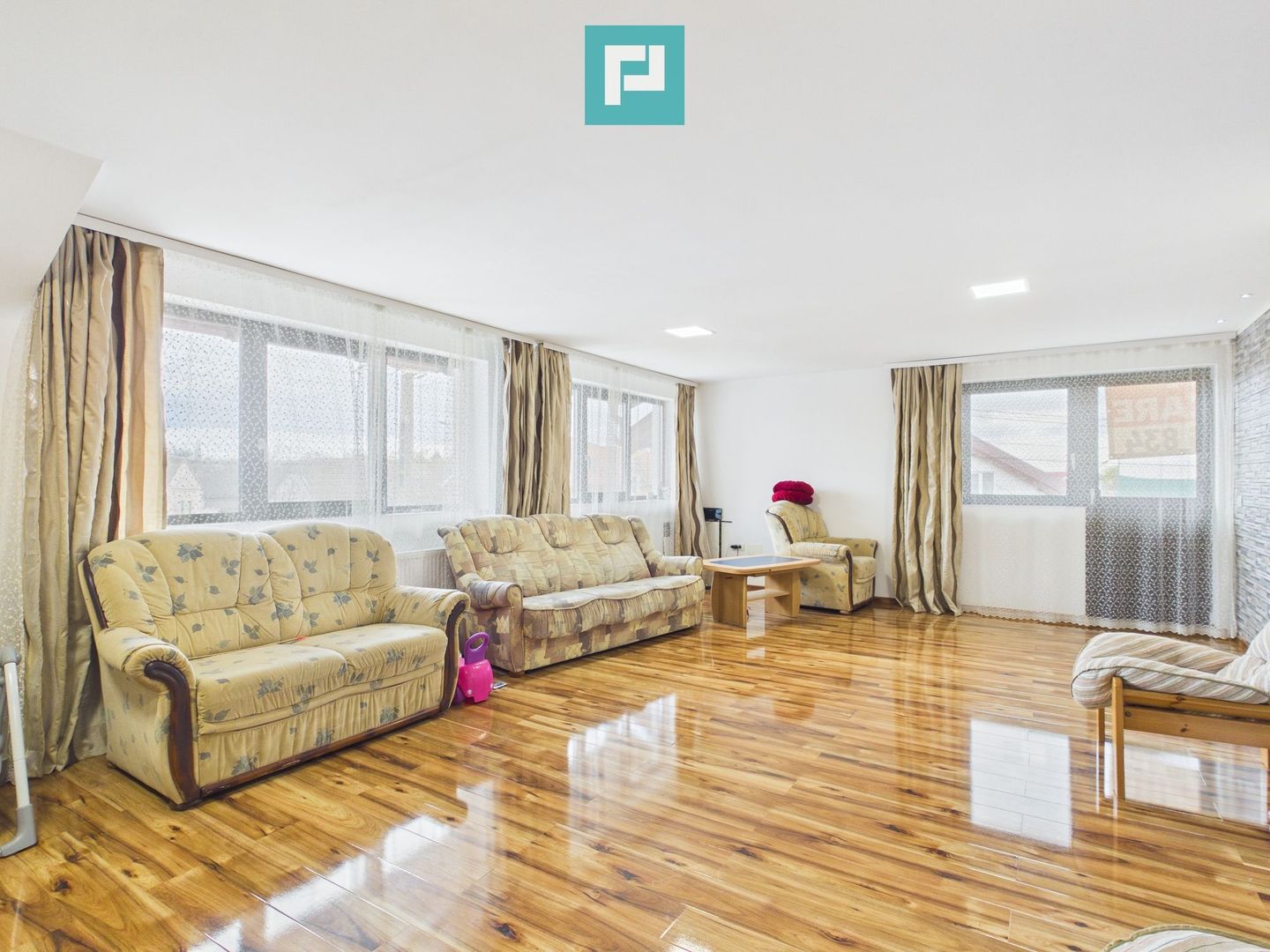 Casa plus spatiu comercial Dudestii Noi - Poză 67