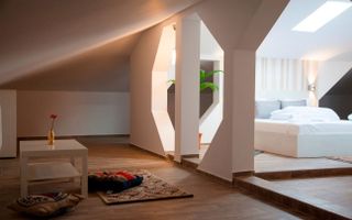 Proprietate cu profit rapid - Hotel cu amplasare premium, Popesti - Poză 23