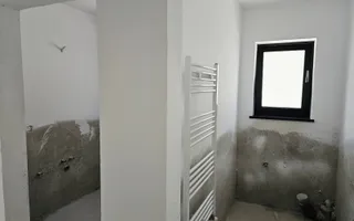 Apartament cu 3 Camere  78 mpI Suceava/Complex La Stejari I 106.000E - Poză 17