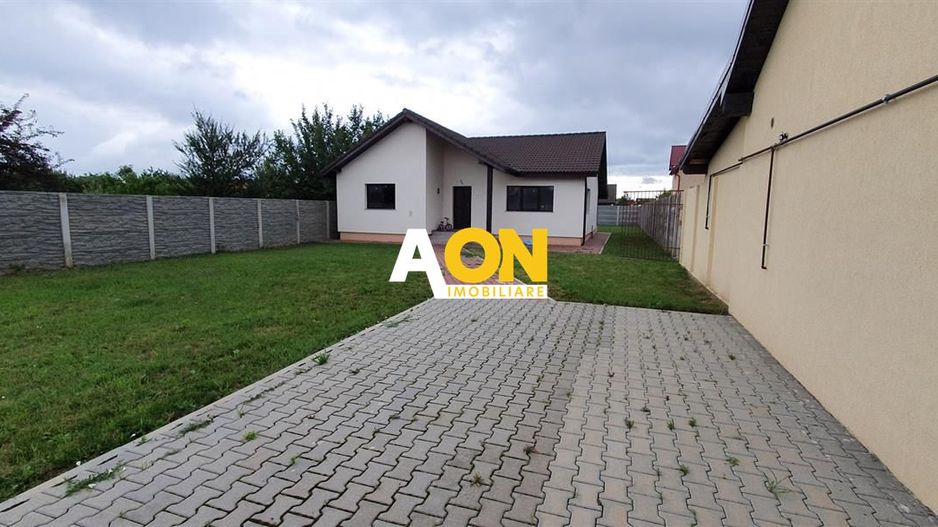 Casa 4 camere, teren 673 mp, toate utilitatile, Micesti - Poză 3