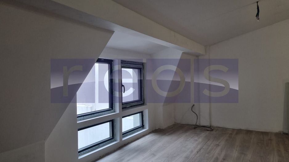 VANZARE VILA  CURTE INDIVIDUALA 7 CAMERE -Brancoveanu - Poză 13