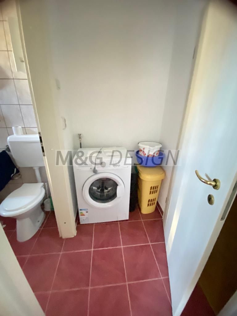 3 camere confort 1 etaj 3 zona Medicina CENTRALA PROPRIE - Poză 10