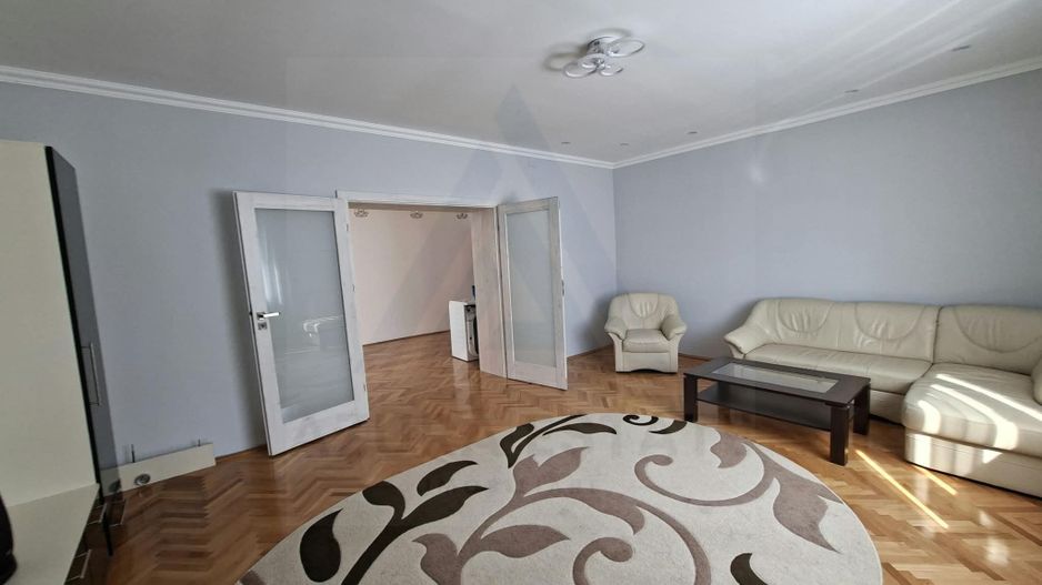 Apartament la casa 110 mp utili etaj 1 pivnita 20 mp zona Trei Stejari - Poză 10