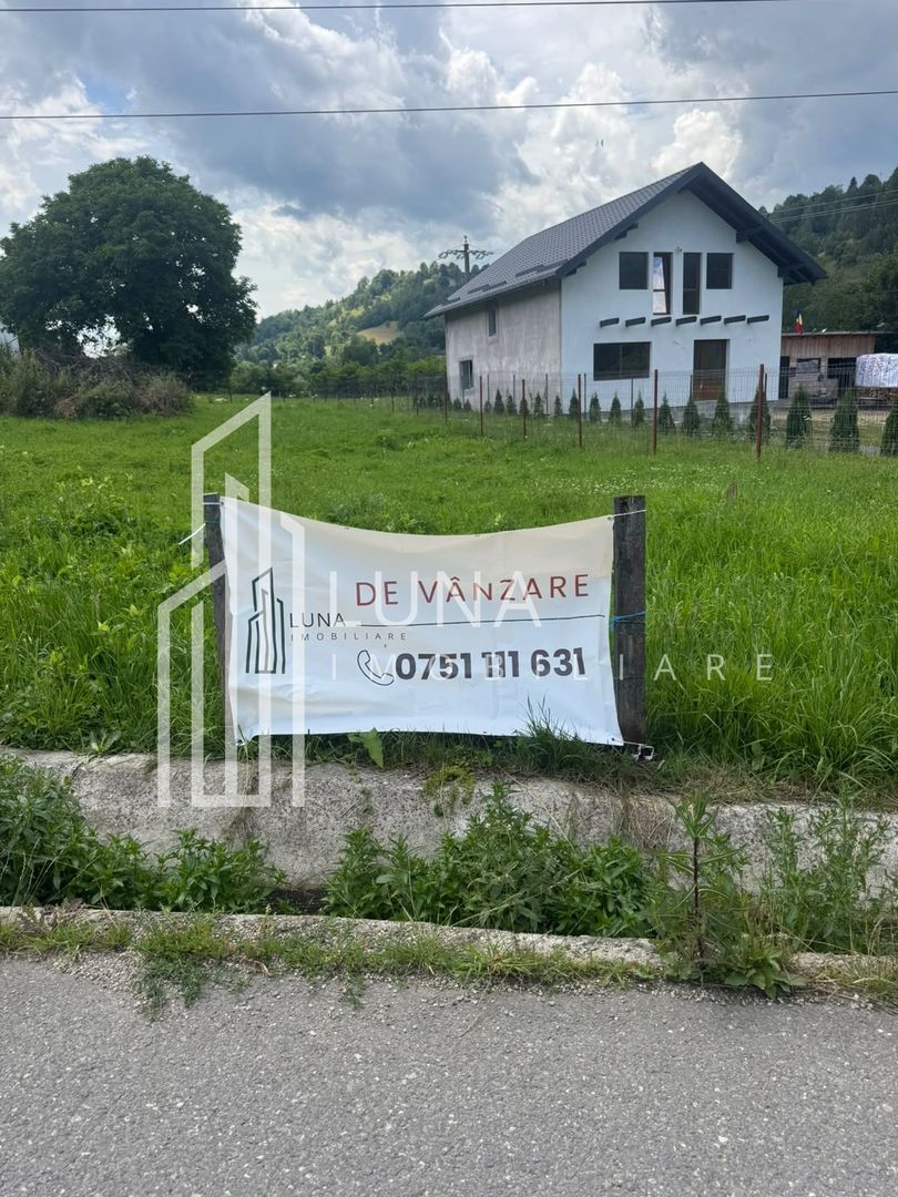 Teren intravilan 1.000 mp | Moieciu de Jos - Poză 1