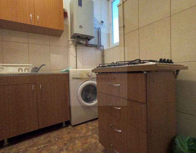 2 camere | Bd Carol | Vedere Panoramica | Centrala proprie - Poză 6