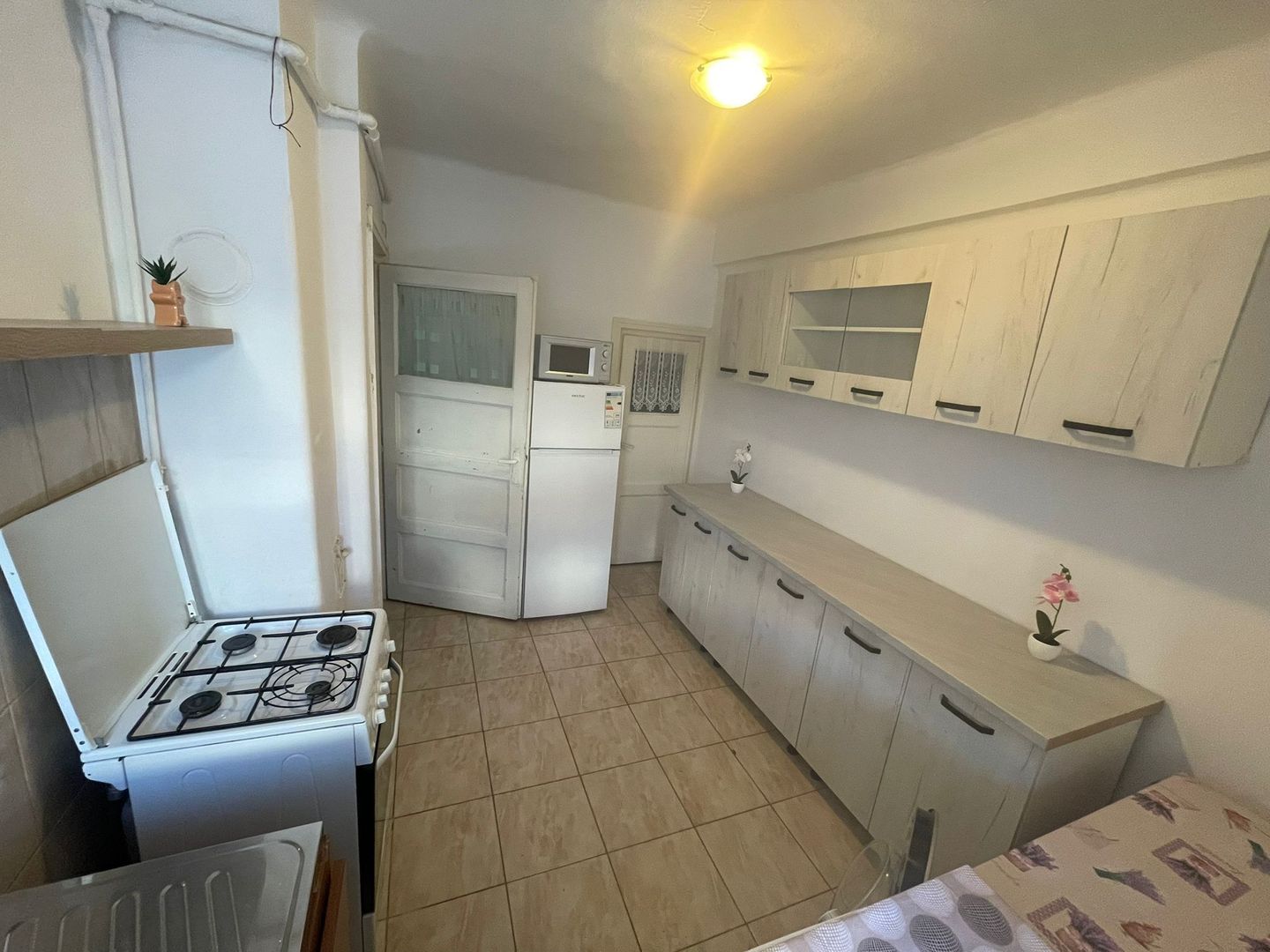 Apartament 2 Camere De Inchiriat | Ultracentral | Etaj 1 | P-ta Mihai Viteazu - Poză 6