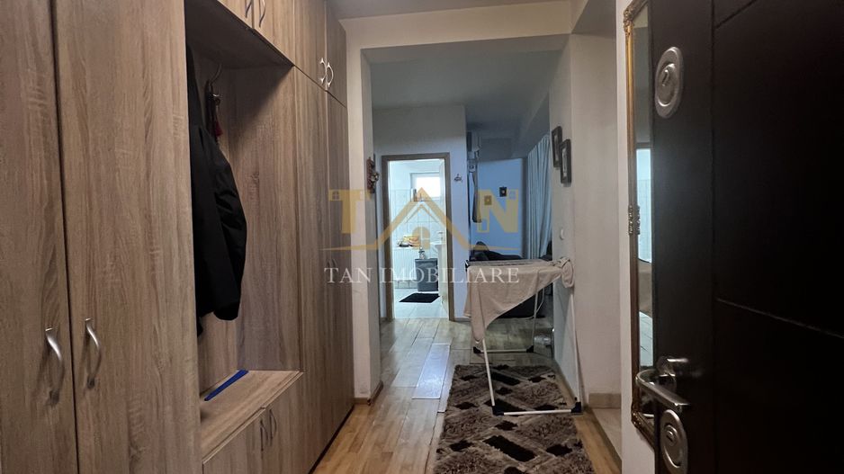 Apartament de vânzare   3 camere Parter Dumbravita  (langa Petrom) - Poză 3