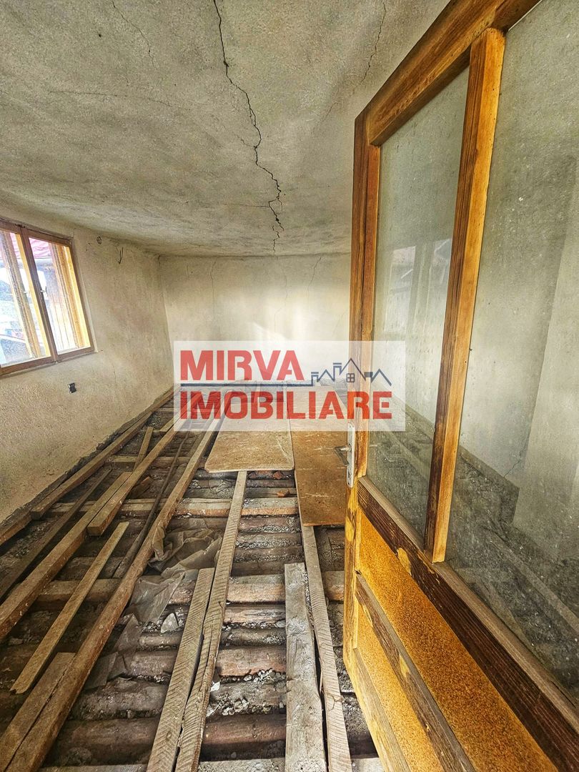 Exclusivitate! Casă cu teren generos în Sat Olteni, Com.Teișani - Poză 51