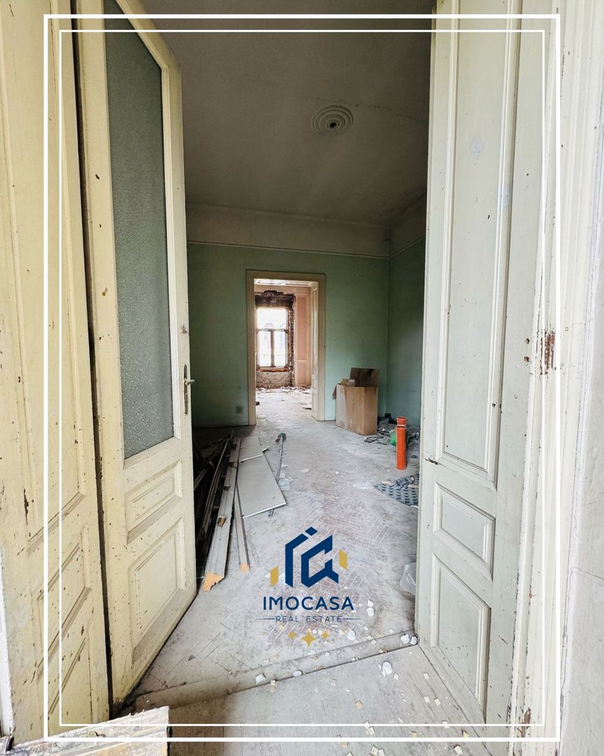 Apartament 3 cam de renovat ultracentral, clădire bine amplasată, Arad - Poză 6