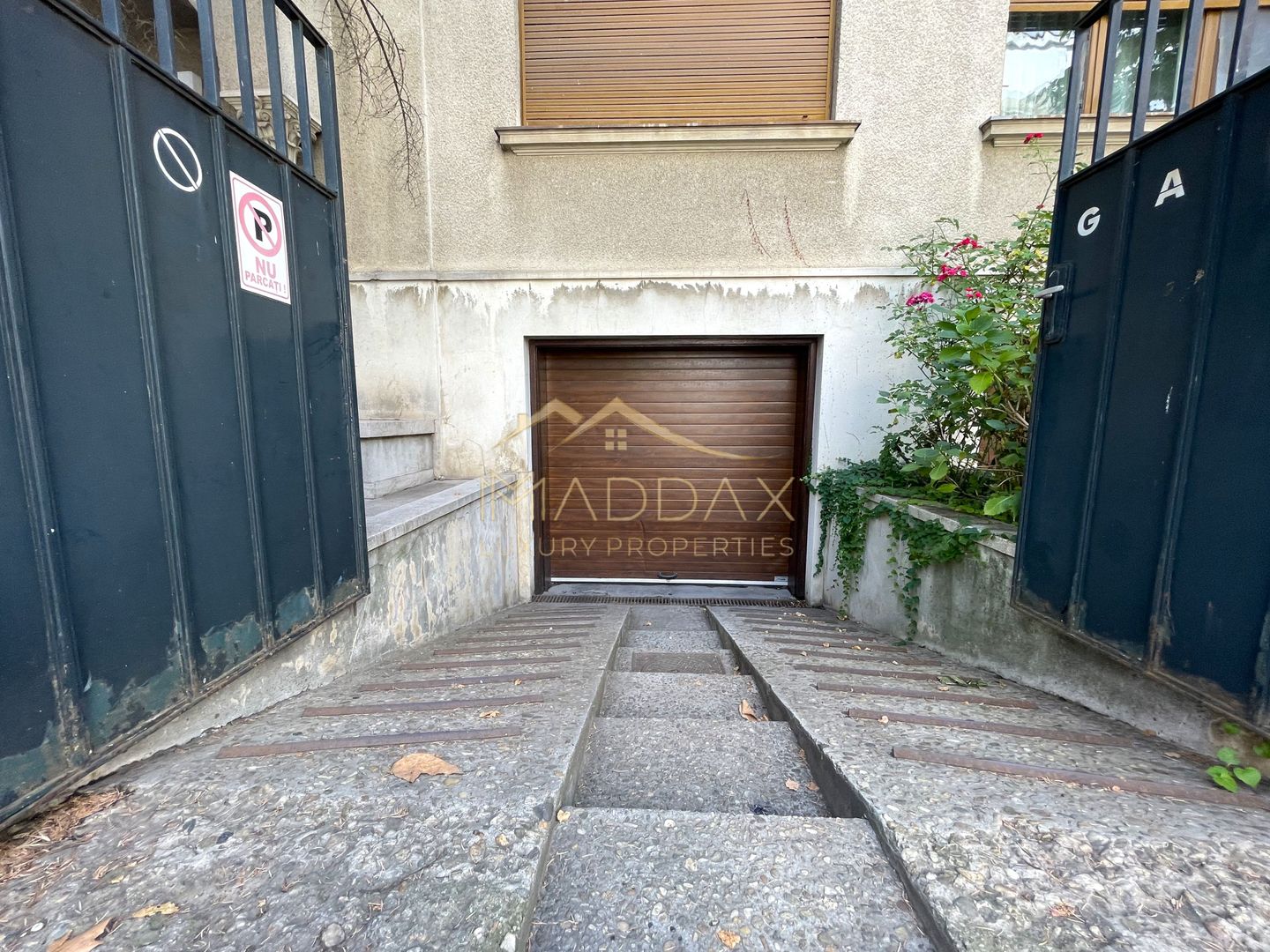 4 rooms ***203 SQM useful*** / 38 SQM terrace + garage / Primaverii - Poză 39