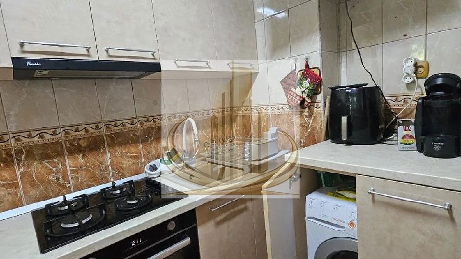 Apartament 2 camere decomandat - Poză 5