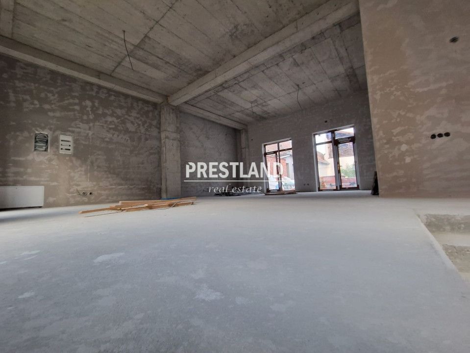 Spațiu comercial, zona  centrală. - Poză 1