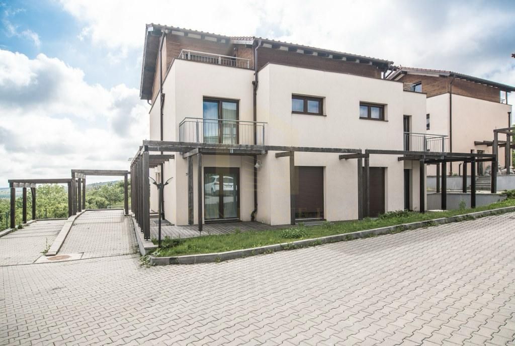 Vanzare Duplex, 214 mp, teren 300 mp, Europa - Poză 2