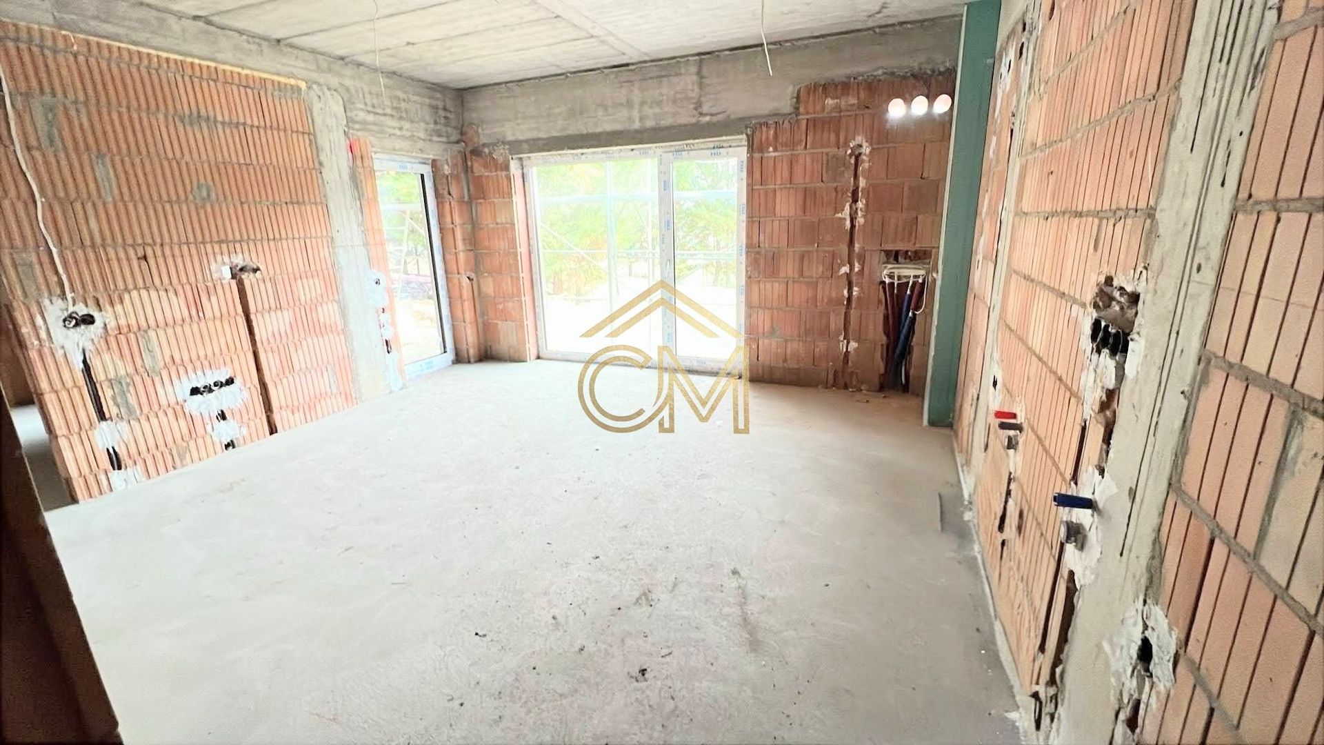 Apartament 2 Camere-43,30MPU-Parter-Terasa-Parcare - Poză 4