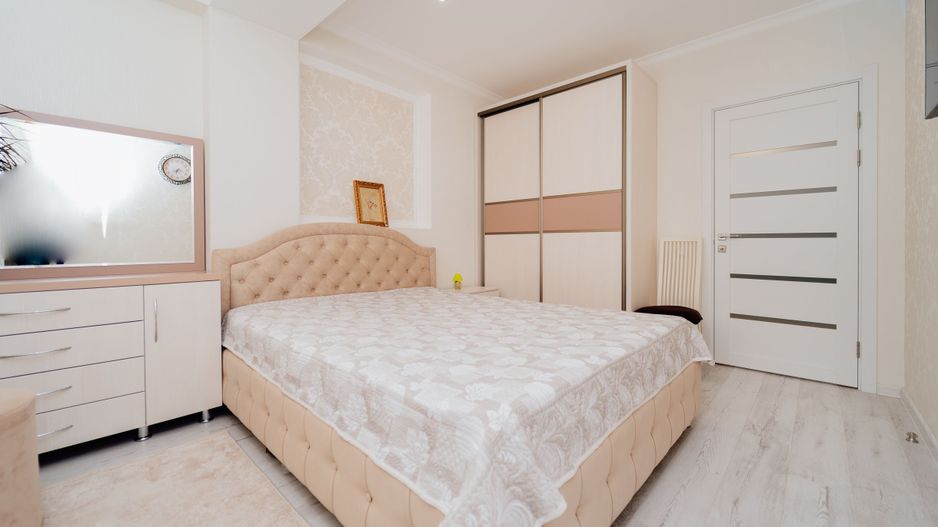 Vând apartament cu 1 cameră. st. Sprincenoaia - Poză 6