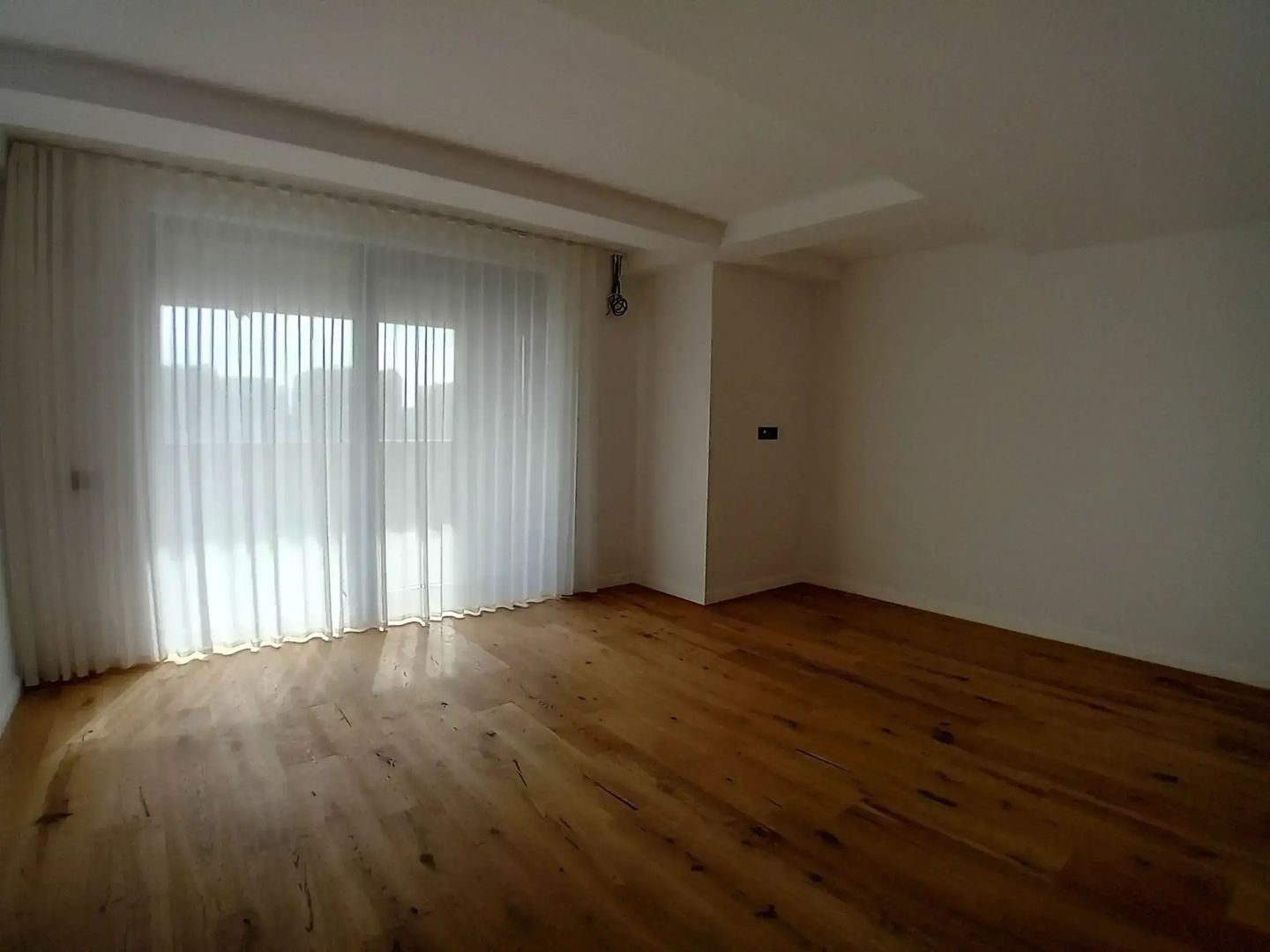 Apartament spatios 3 camere tip duplex I Zona Baneasa - Aerogarii - Poză 10