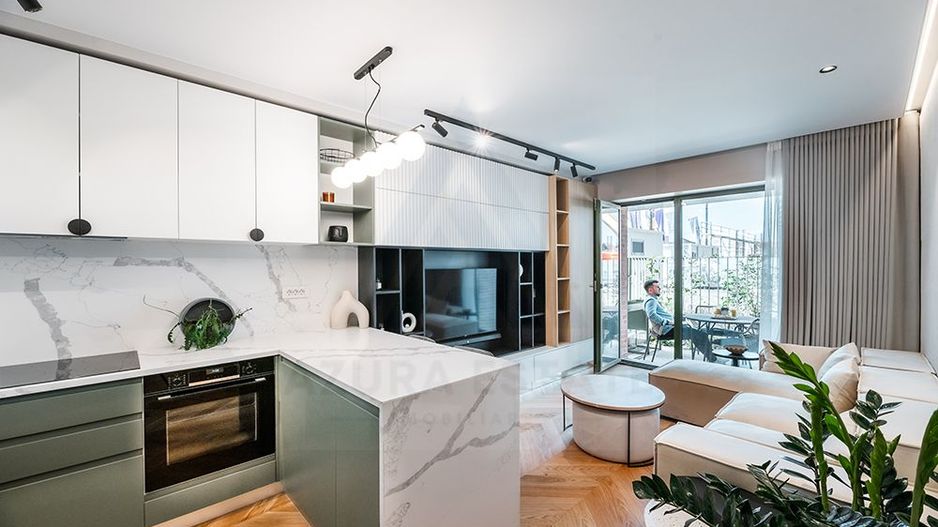 Apartament premium 2 camere vedere spre lac lift si parcare in Tiglari - Poză 2
