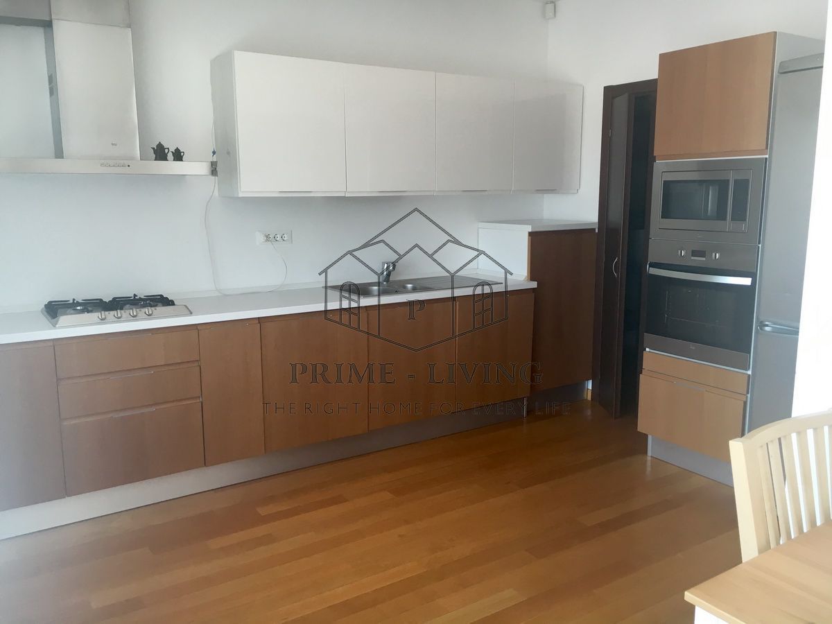 APARTAMENNT DEOSEBIT CU 3 CAMERE LA INCHIRIERE LANGA PARCUL KISELEFF - Poză 3