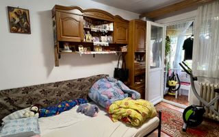 Apartament 4 camere-Pozitie excelenta - Poză 2