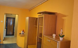 Garsoniera decomandata, pet friendly, centrala proprie, metrou 5 min, mobilata - Poză 5