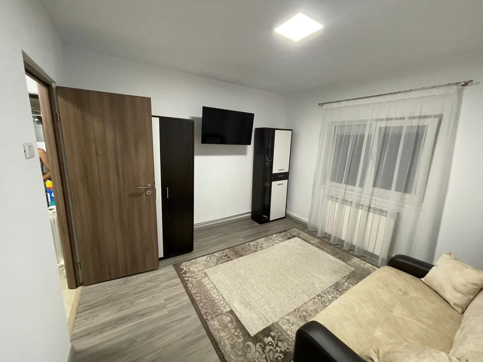 Vanzare Apartament 3 camere, Drumul Sarii Sector 5 - Poză 12