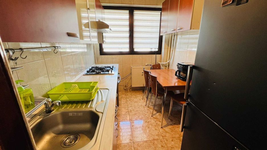 Apartament Titan/Scoala 195 Hamburg - Poză 5