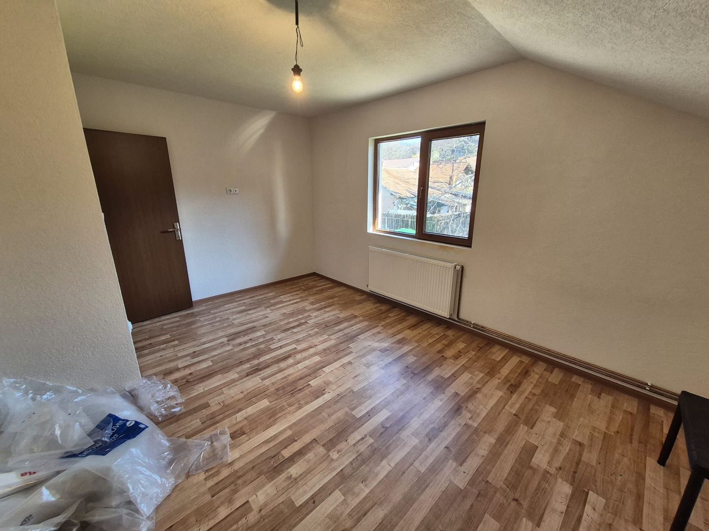 Vila Cornu-Prahova complet mobilata/utilata '' 350 mp + teren 500 mp'' - Poză 18